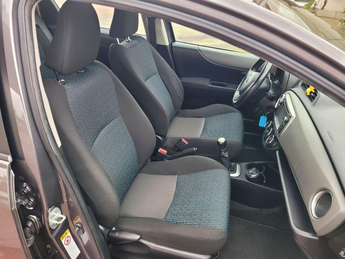 TOYOTA - Yaris - 1.0 3 porte Lounge