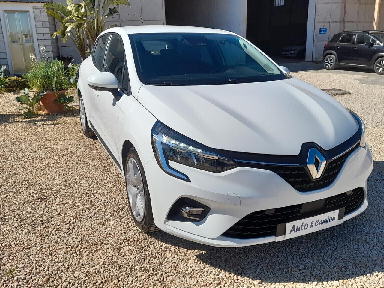Renault Clio TCe 90 CV SOLO 92000KM NEOPATENTATI