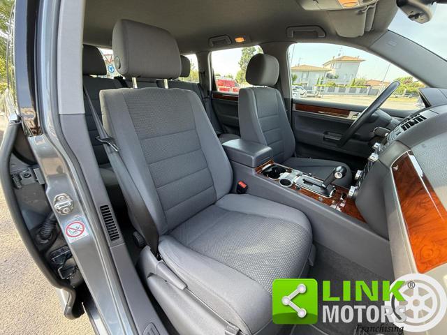 VOLKSWAGEN Touareg automatica 4x4