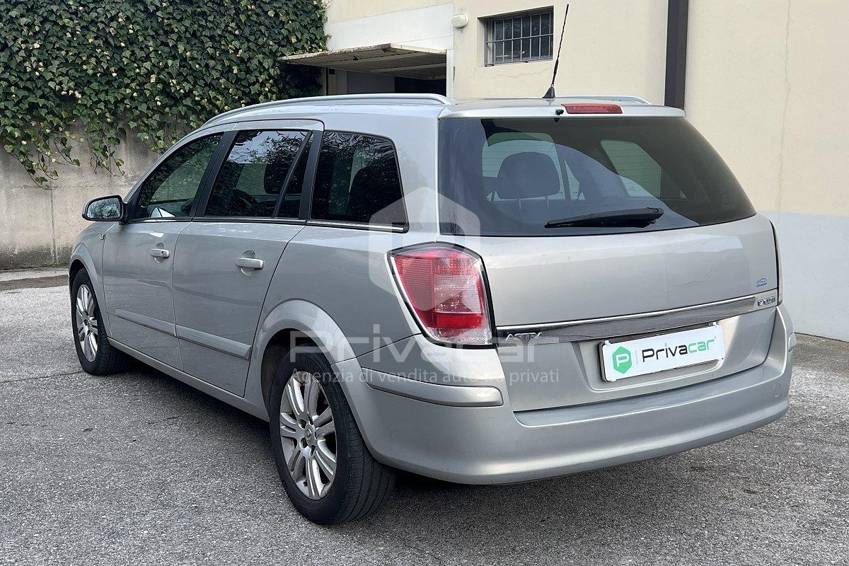 OPEL Astra 1.7 CDTI 101CV Station Wagon Cosmo