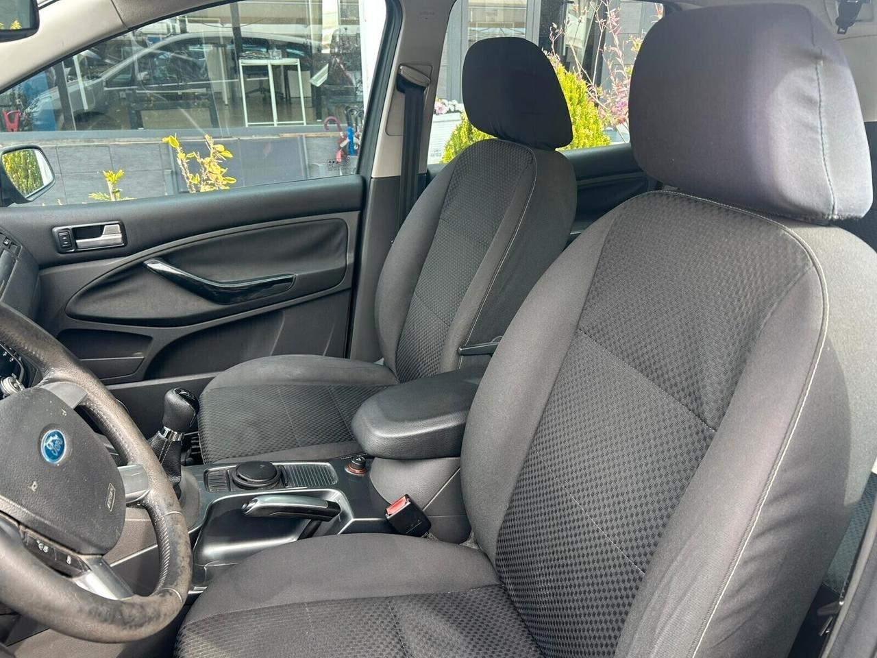 Ford C-Max 1.6 TDCi 110 CV Titanium