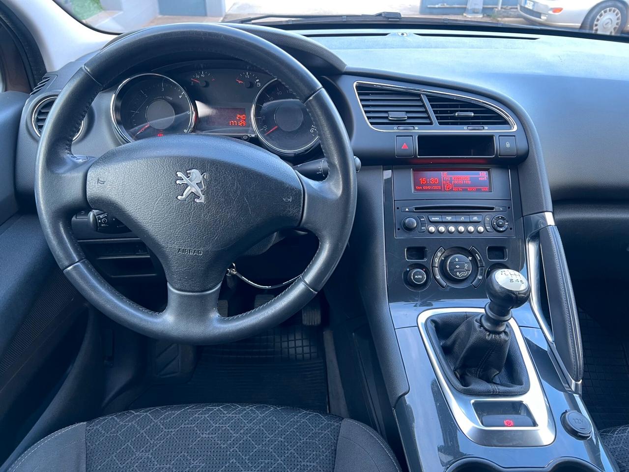 Peugeot 3008 1.6 hdi 8v Business 115cv fap PDC/CLIMA/TEL. PERF.