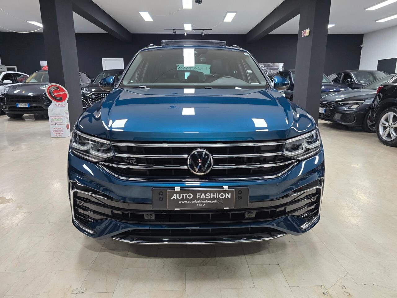Volkswagen Tiguan 2.0 TDI 150 CV SCR DSG 4MOTION R-Line Tetto