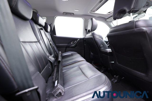 MAHINDRA XUV500 2.2 16V FWD W10 FARI LED 7 POSTI FARI LED