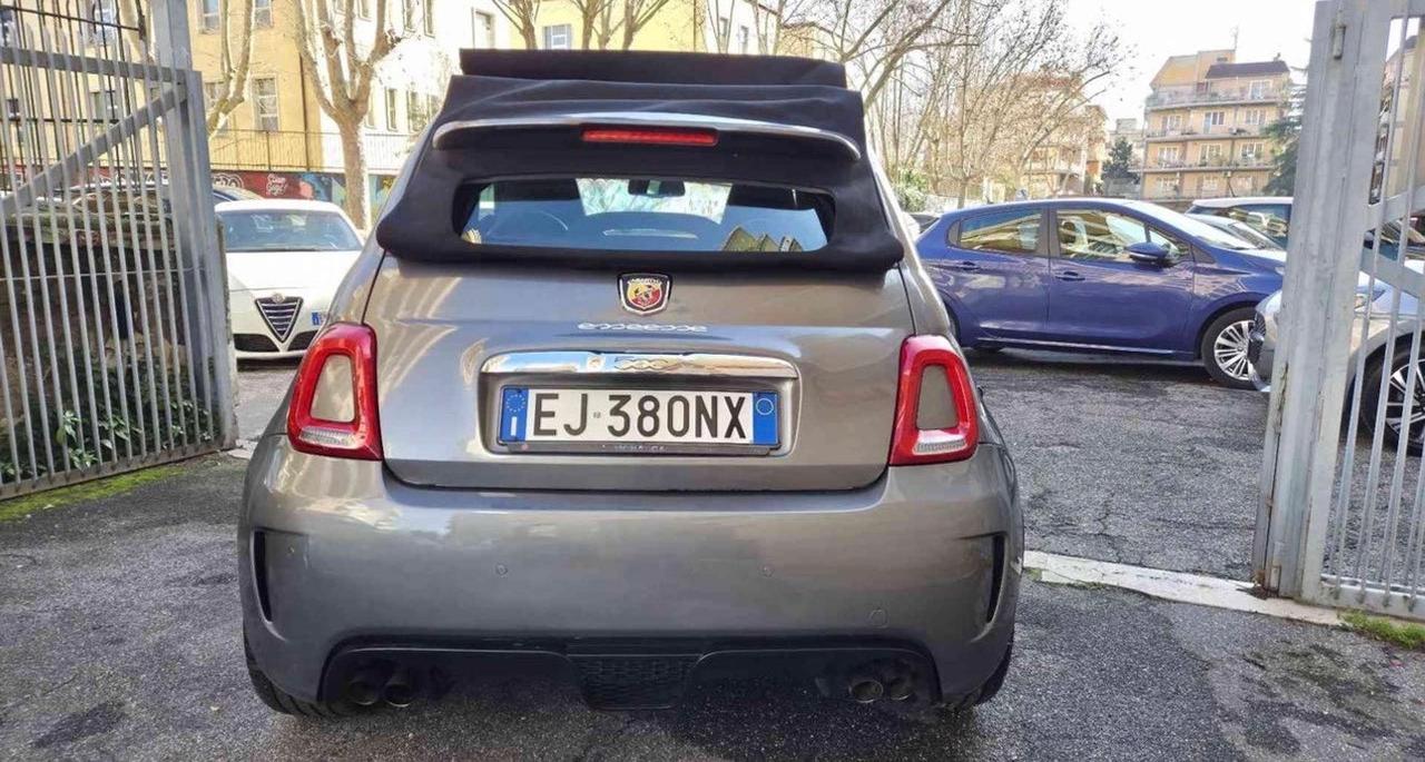 Abarth 500 C 1.4 Turbo T-Jet