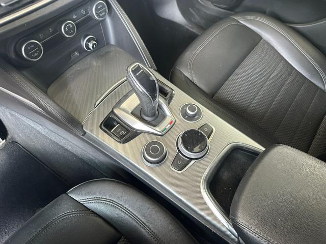 ALFA ROMEO Stelvio 2.2 TURBODIESEL 160CV AT8 RWD SPRINT
