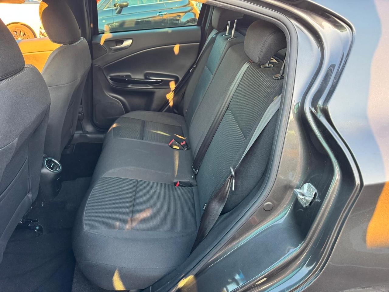 Alfa Romeo Giulietta 1.4 GPL 170CV DISTINCTIVE 2012