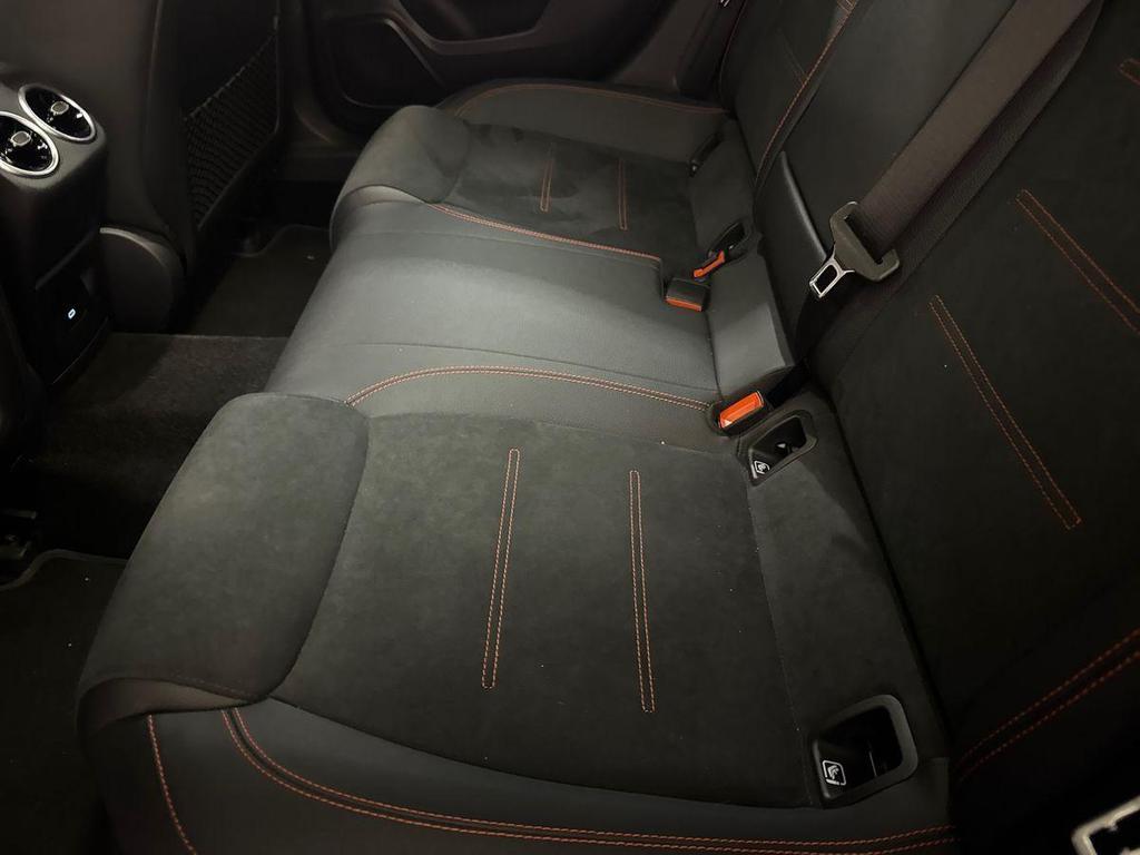 Mercedes Classe A 180 180 D Premium Plus AMG Line 8G-DCT