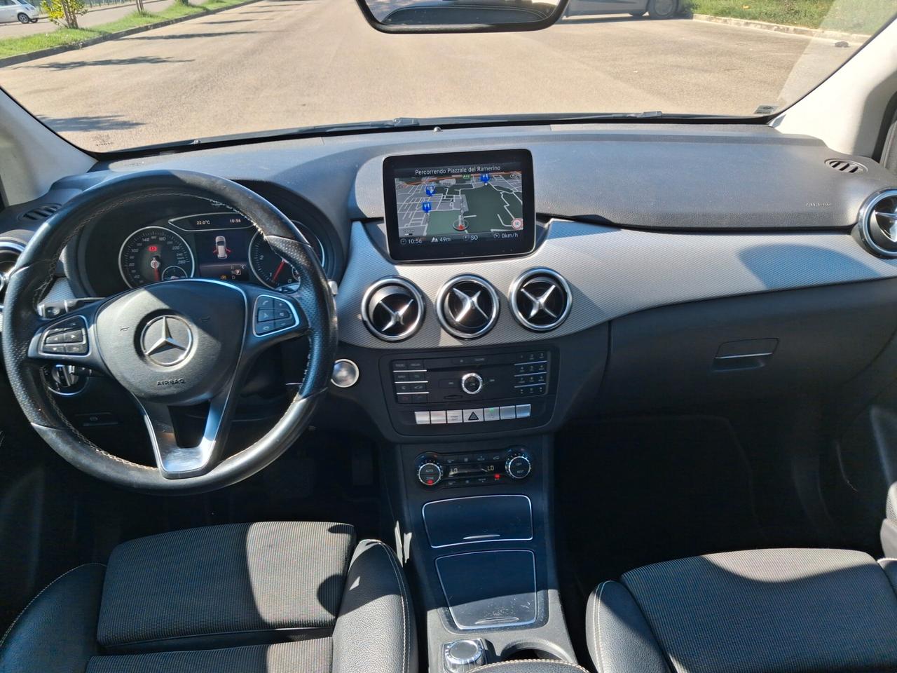 Mercedes-benz B 200 d Automatic 4Matic Premium