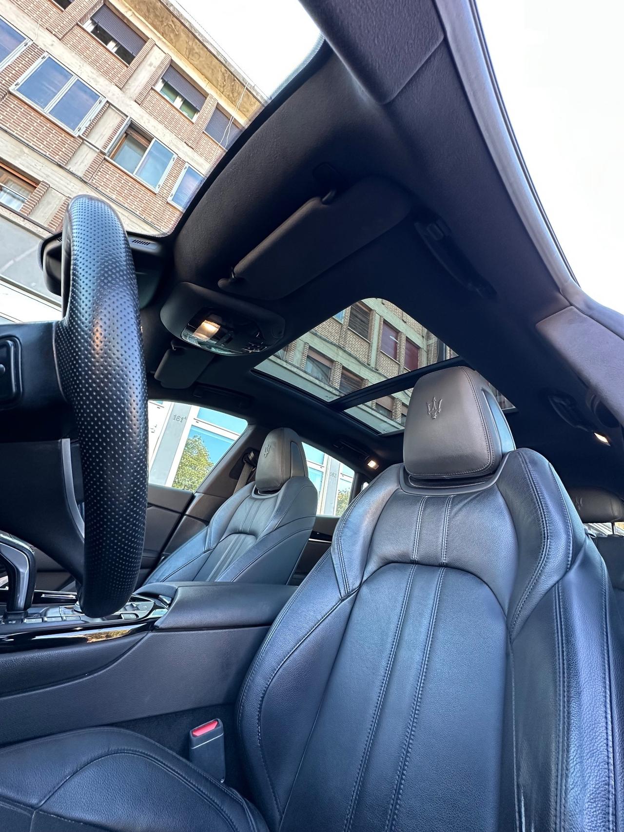 Maserati Levante V6 AWD Granlusso