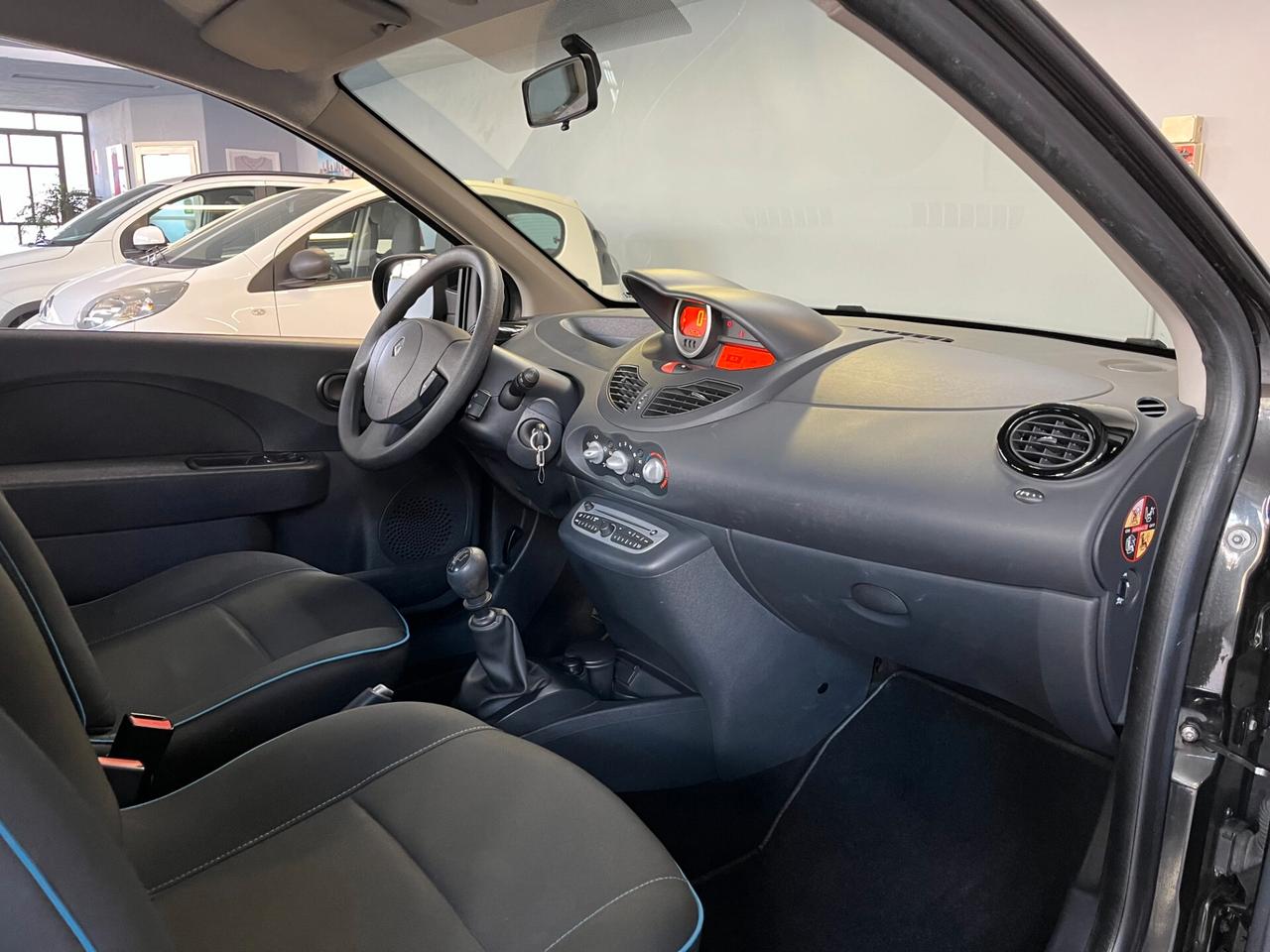 Renault Twingo 1.2cc LIVE 75cv - OK NEOPATENTATI