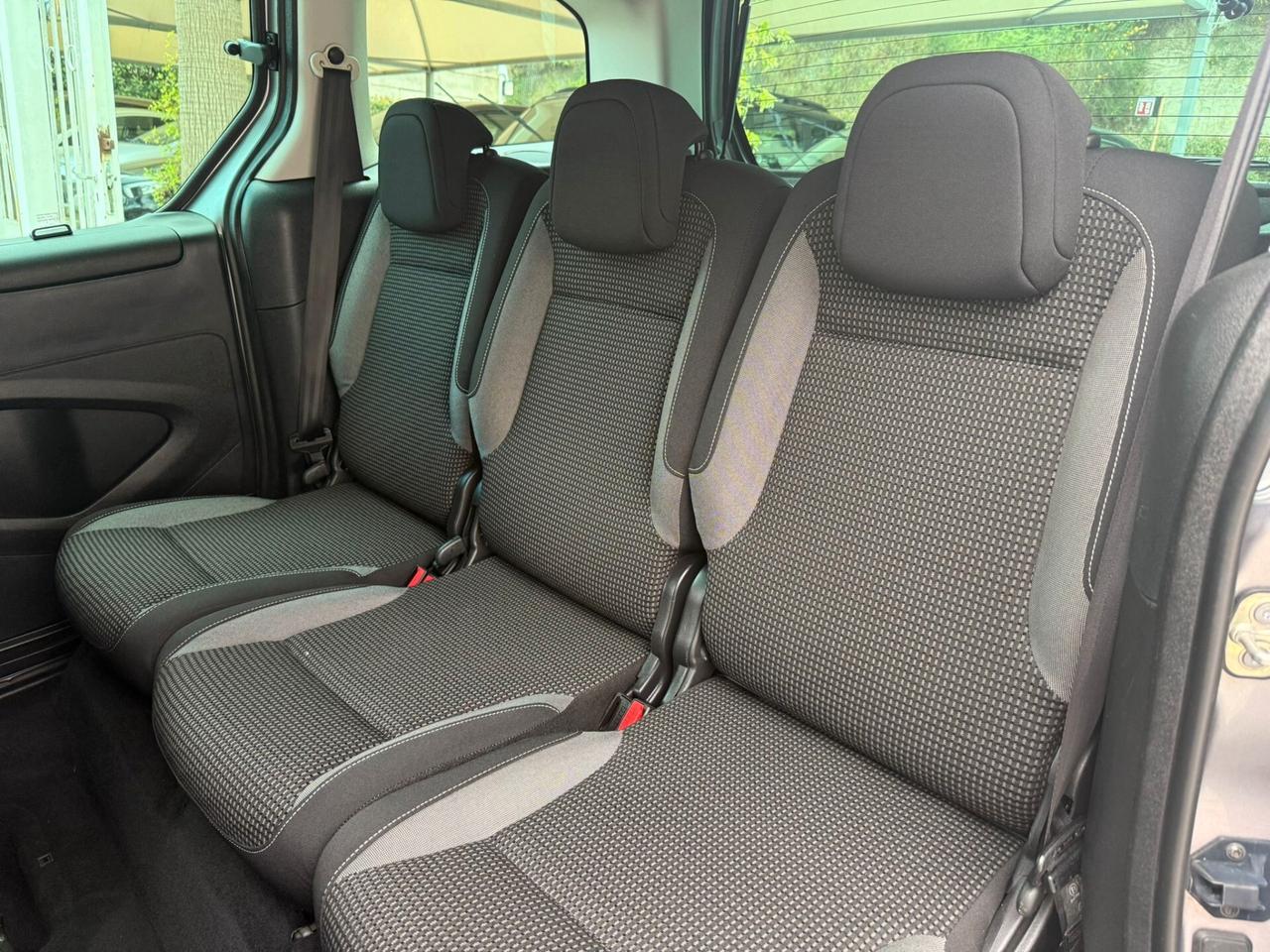 Peugeot Partner Tepee 120 s&s Active