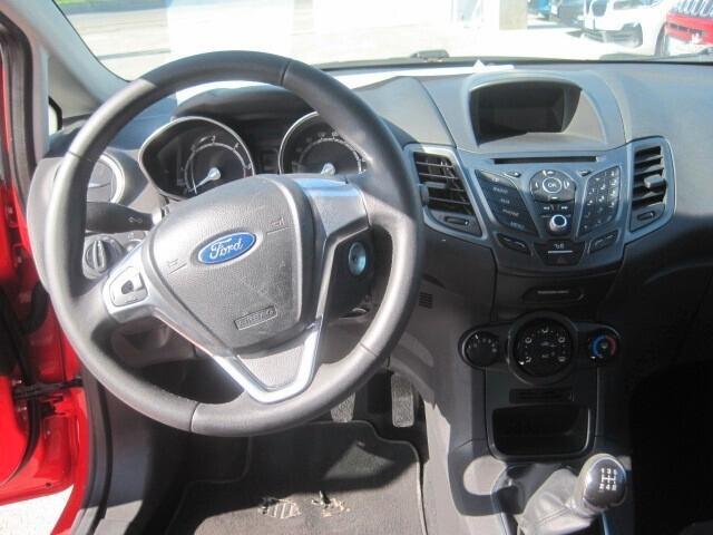 Ford Fiesta 1.5 TDCi 75CV 5 porte Business