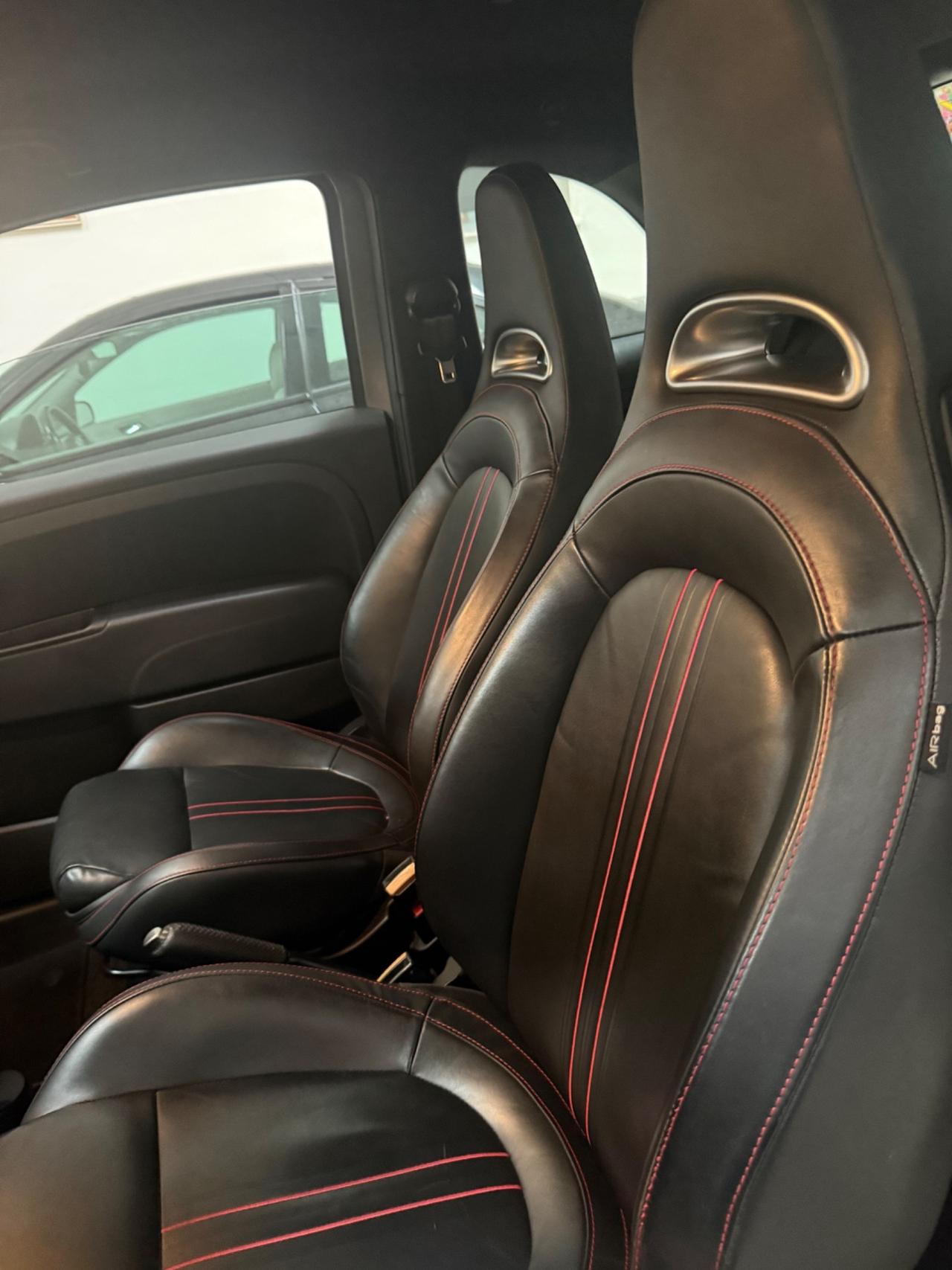Abarth 500 1.4 Turbo T-Jet Custom