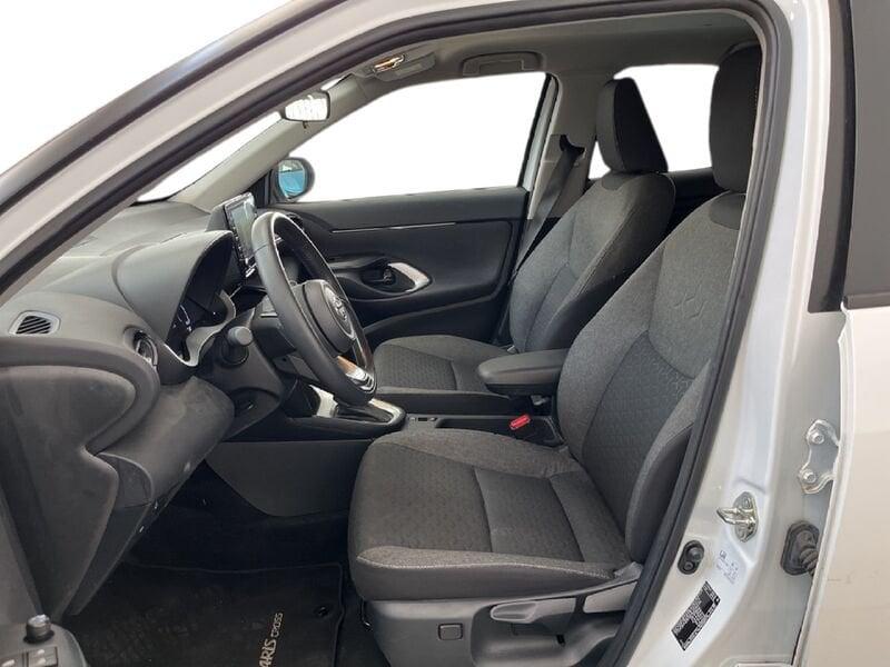 Toyota Yaris Cross 1.5h Business fwd 116cv e-cvt