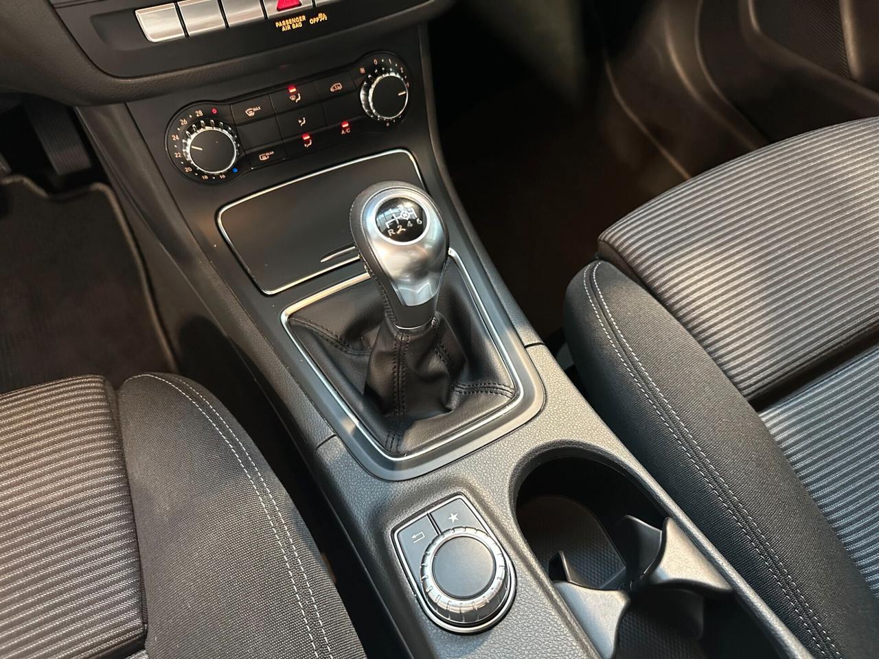 Mercedes-benz B 180 180d - UNICO PROP RETROCAMERA GANCIO TRAINO