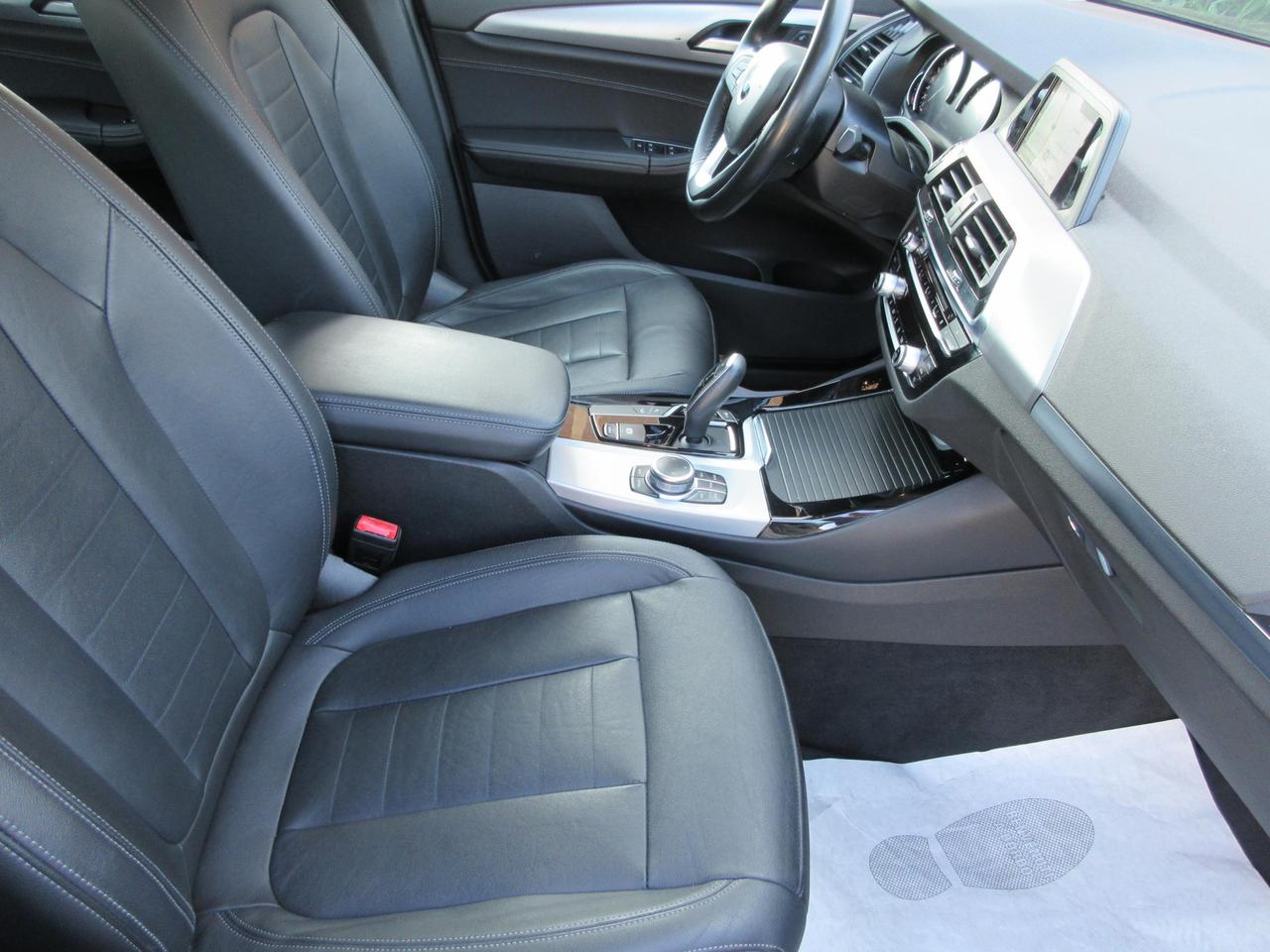 BMW X3 xdrive20i Business Advantage auto