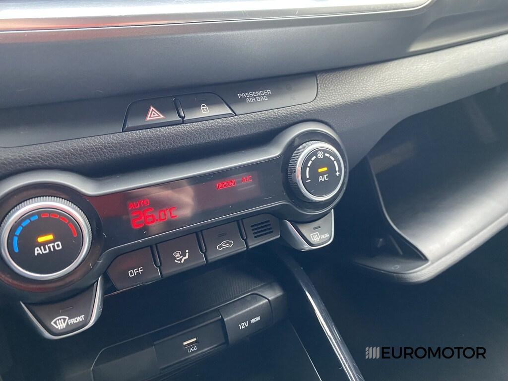 Kia Stonic 1.0 T-GDi MHEV Black Edition MT