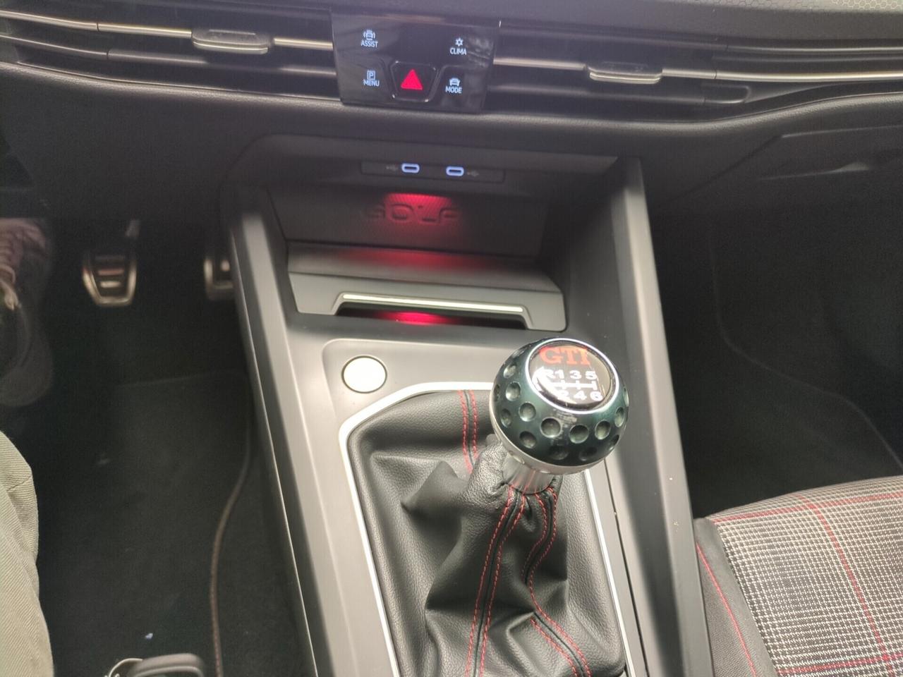 Volkswagen Golf GTI 2.0 TSI 245CV-CAMBIO MANUALE