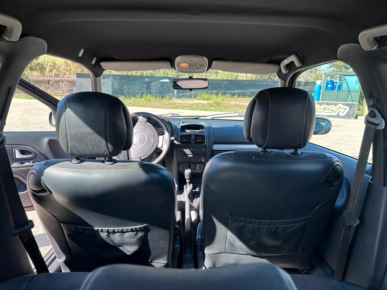 Renault Clio 2.0 16V Sport