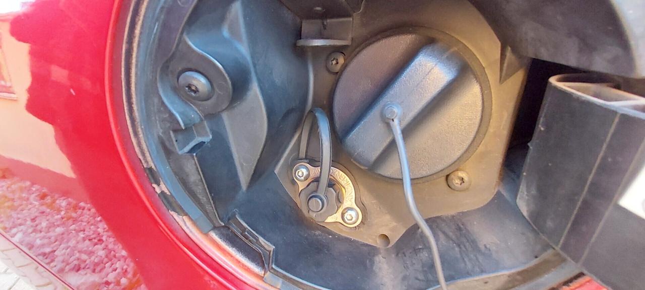 CLIO 1,2 GPL DI SERIE SCADENZA BOMBOLE NEL 2035-X NEOPATENTATI IMPECCABILE FULL