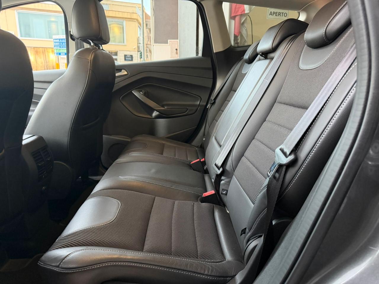 Ford Kuga TDCI 120 CV Titanium