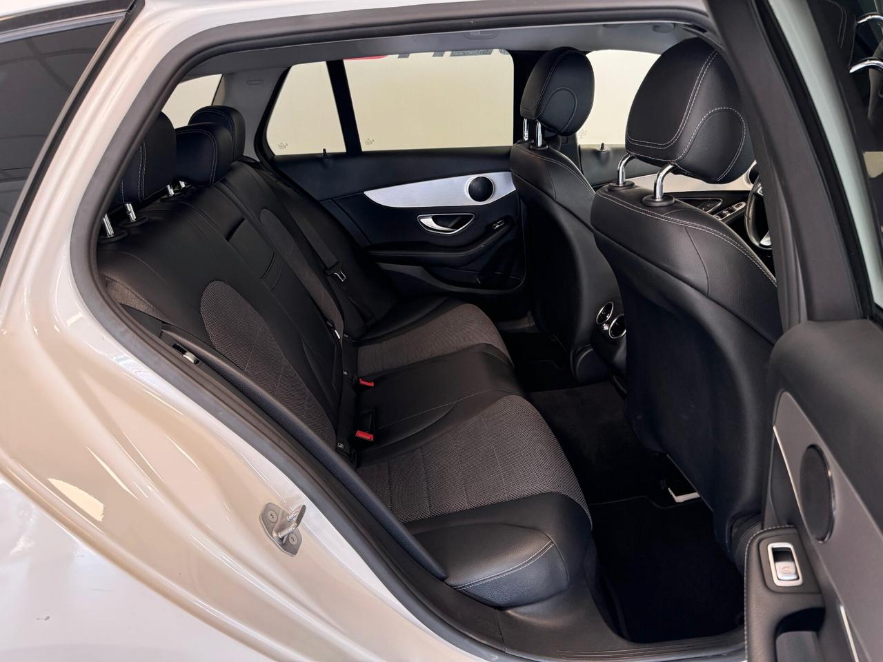Mercedes-benz C 220 d S.W. 4Matic Auto Premium AMG PACK NIGHT