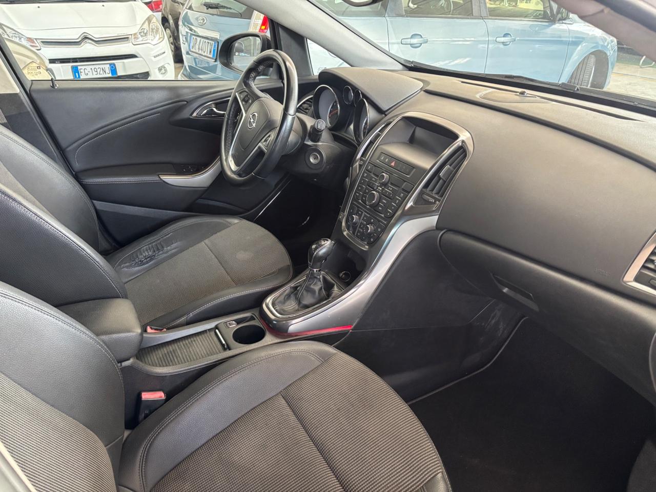 Opel Astra 1.4 Turbo 140CV 5 porte Cosmo