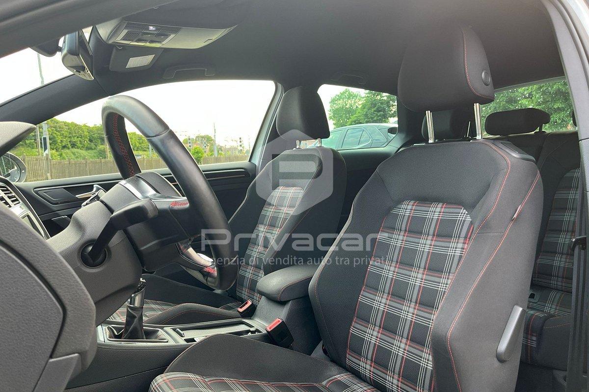 VOLKSWAGEN Golf GTI 2.0 TSI 3p. BlueMotion Technology