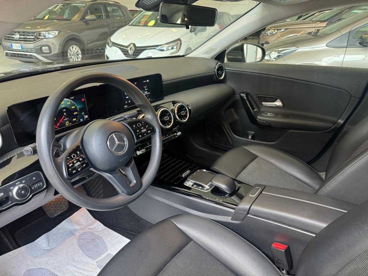 MERCEDES-BENZ CLA 180 d Automatic Shooting Brake Business Extra