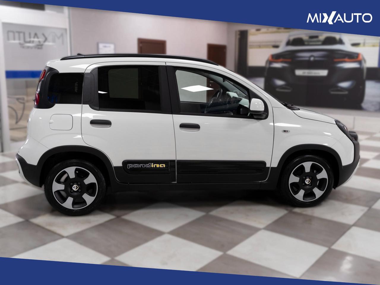 Fiat Panda Pandina Cross 1.0 Firefly Hybrid S&S 70CV