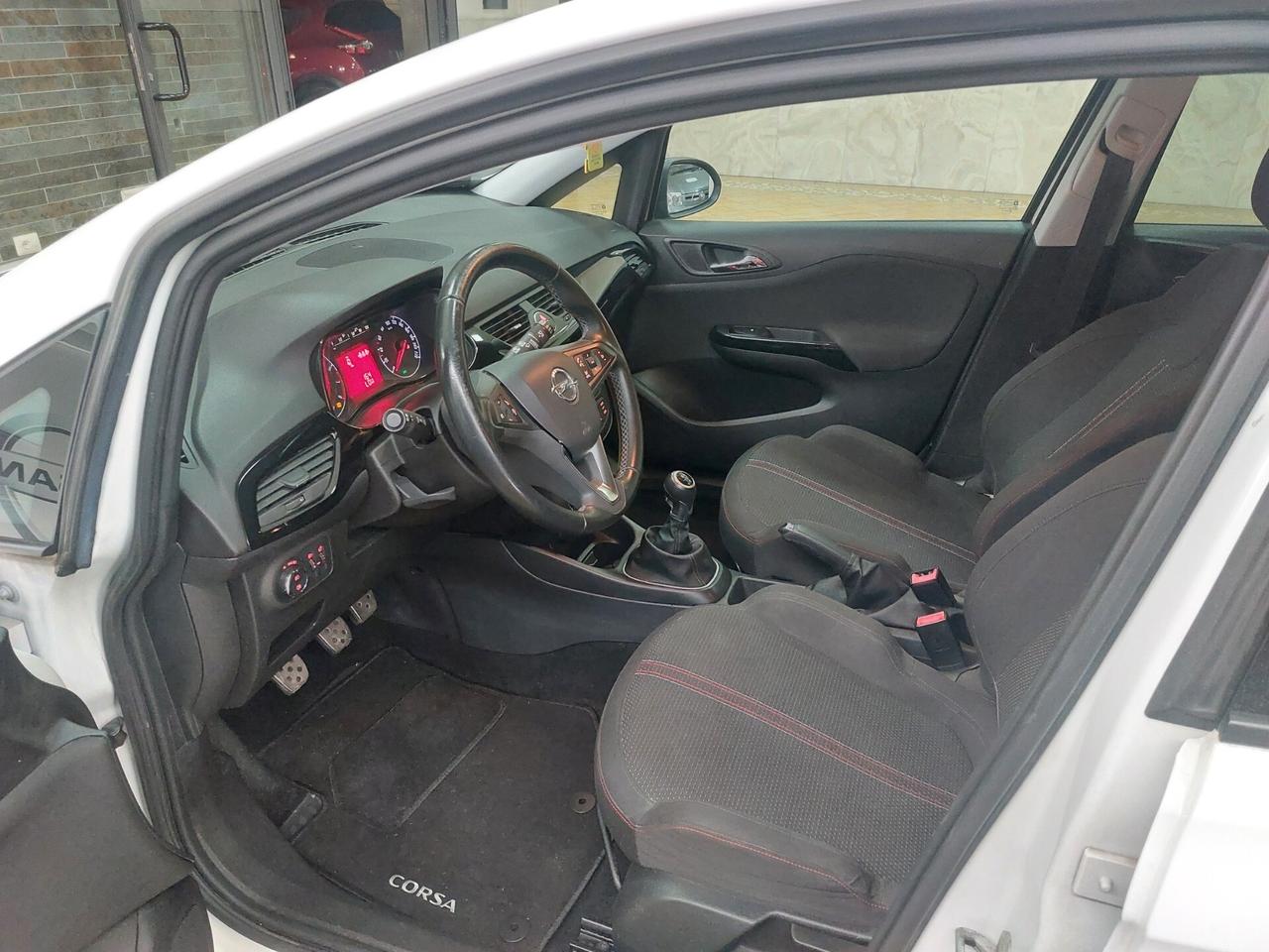 Opel Corsa 1.4 90CV GPL Tech 5 porte b-Color 2018