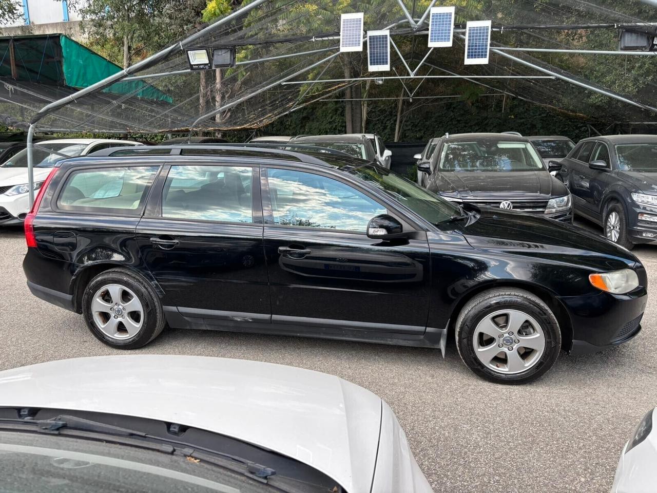Volvo V70 2.0 F Kinetic GPL