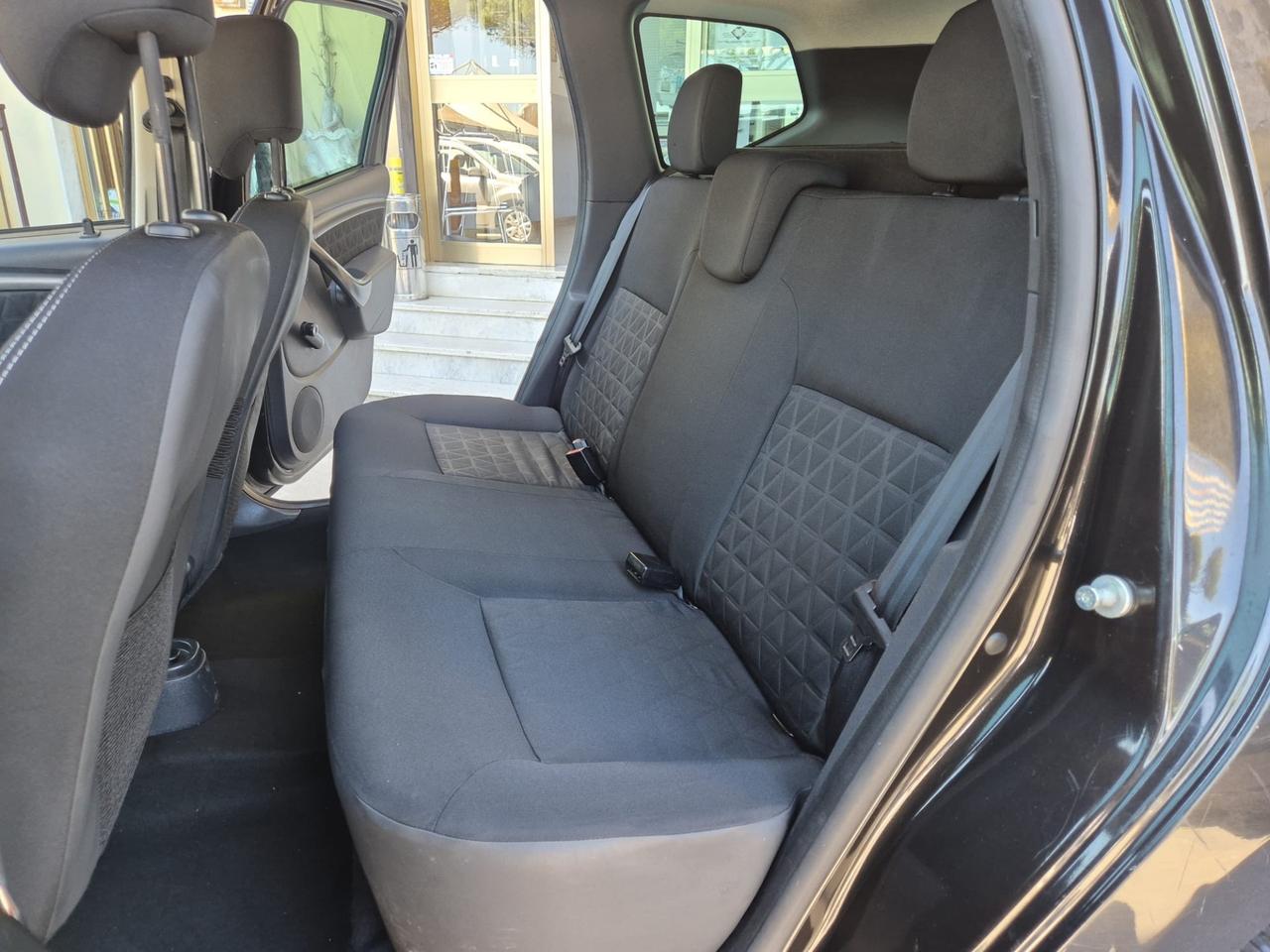 Dacia Duster 1.5 dCi 110CV 4x2 Lauréate