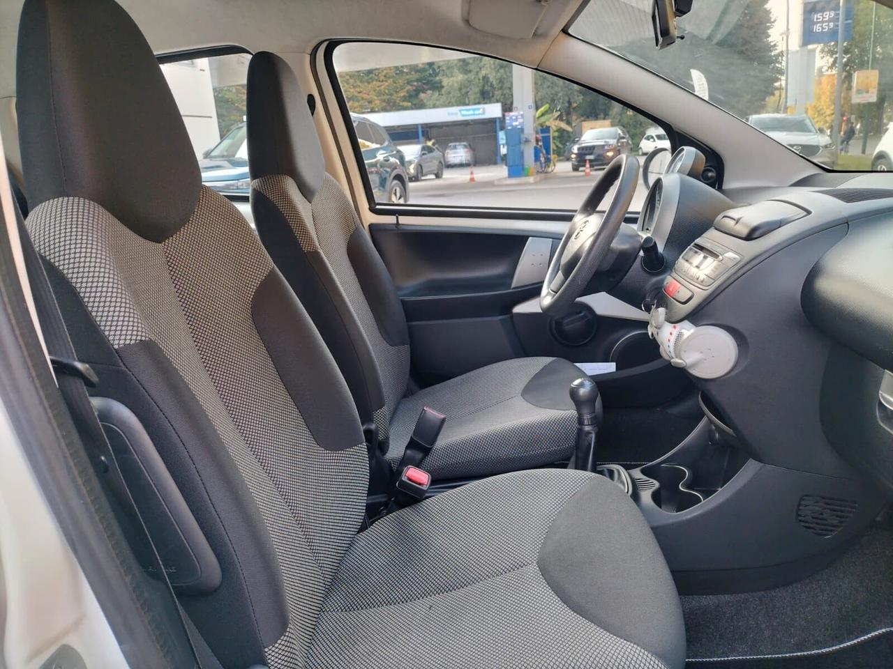 Toyota Aygo - FRIZIONE NUOVA !!!