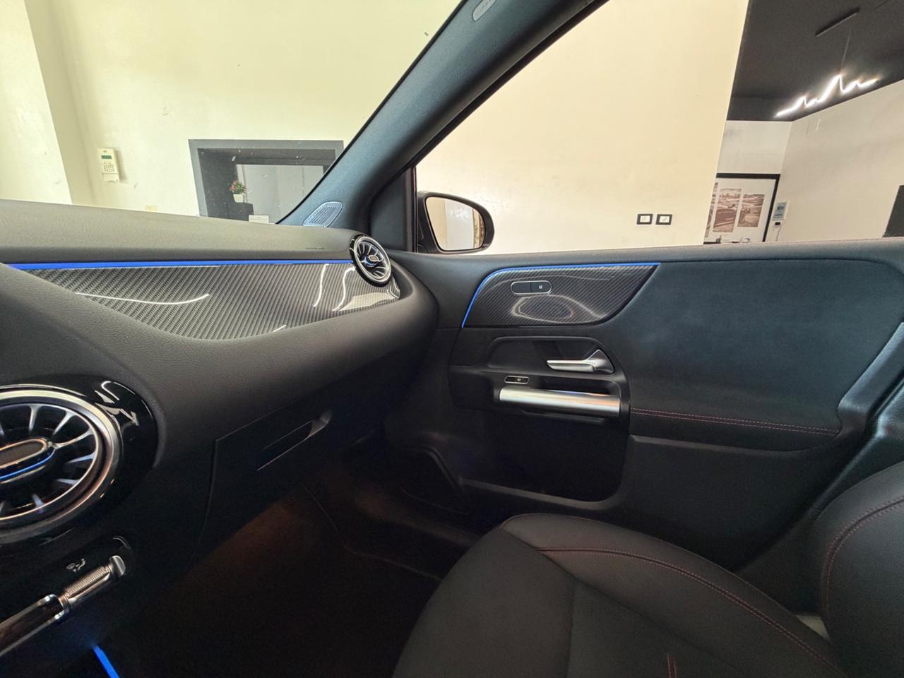 Mercedes-benz B 180 d Automatic AMG Line Premium Plus