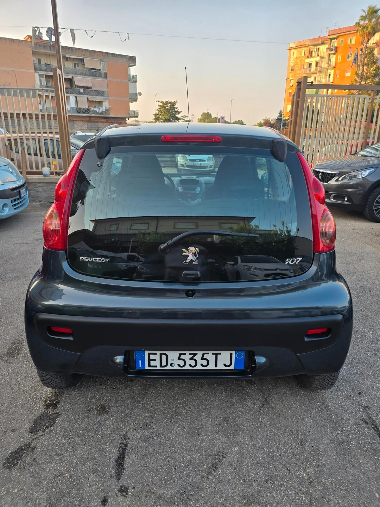 Peugeot 107 1.0 68CV 3p. Allure