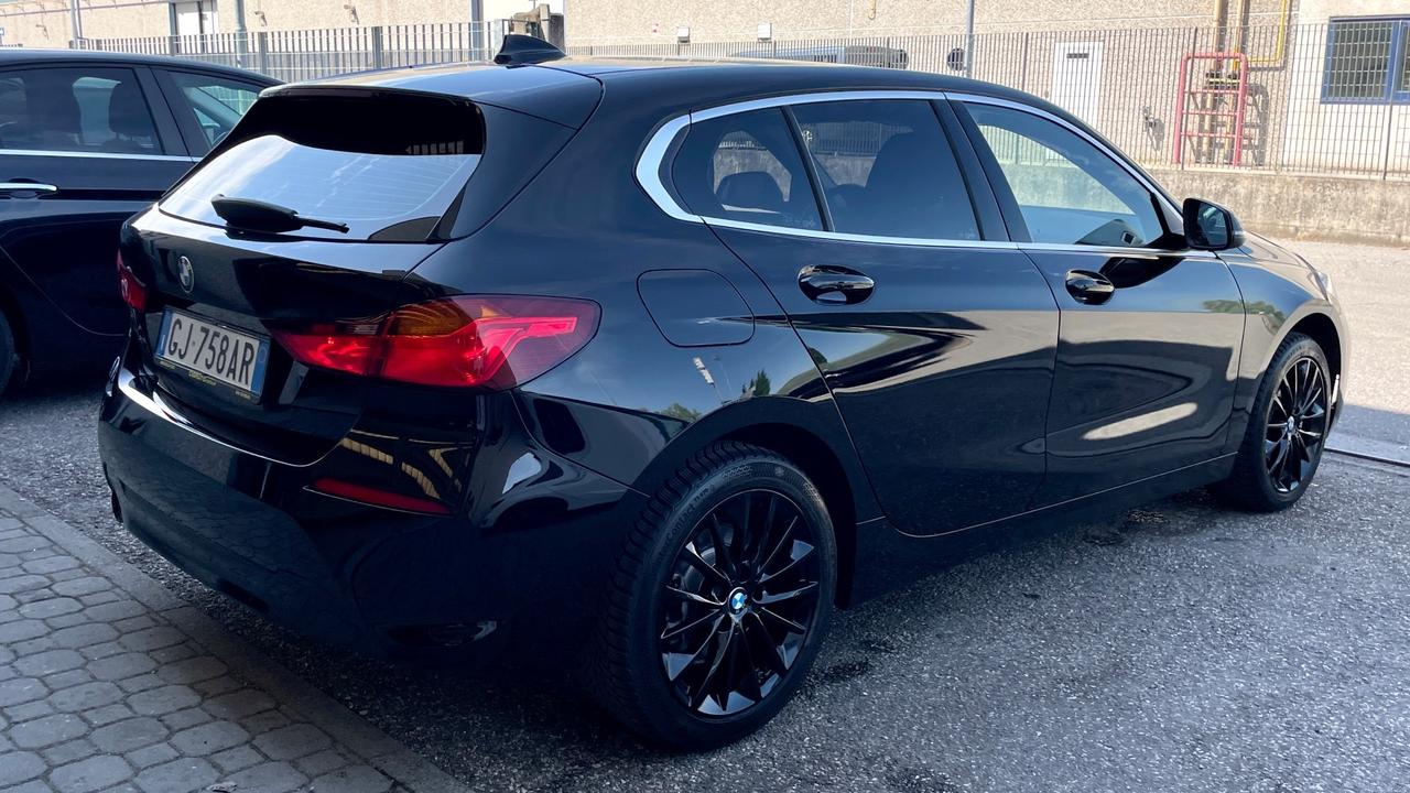 BMW 116 1.5 ADVANTAGE 116CV - CARPLAY, CRUISE CONTROL, NEOPATENTATI
