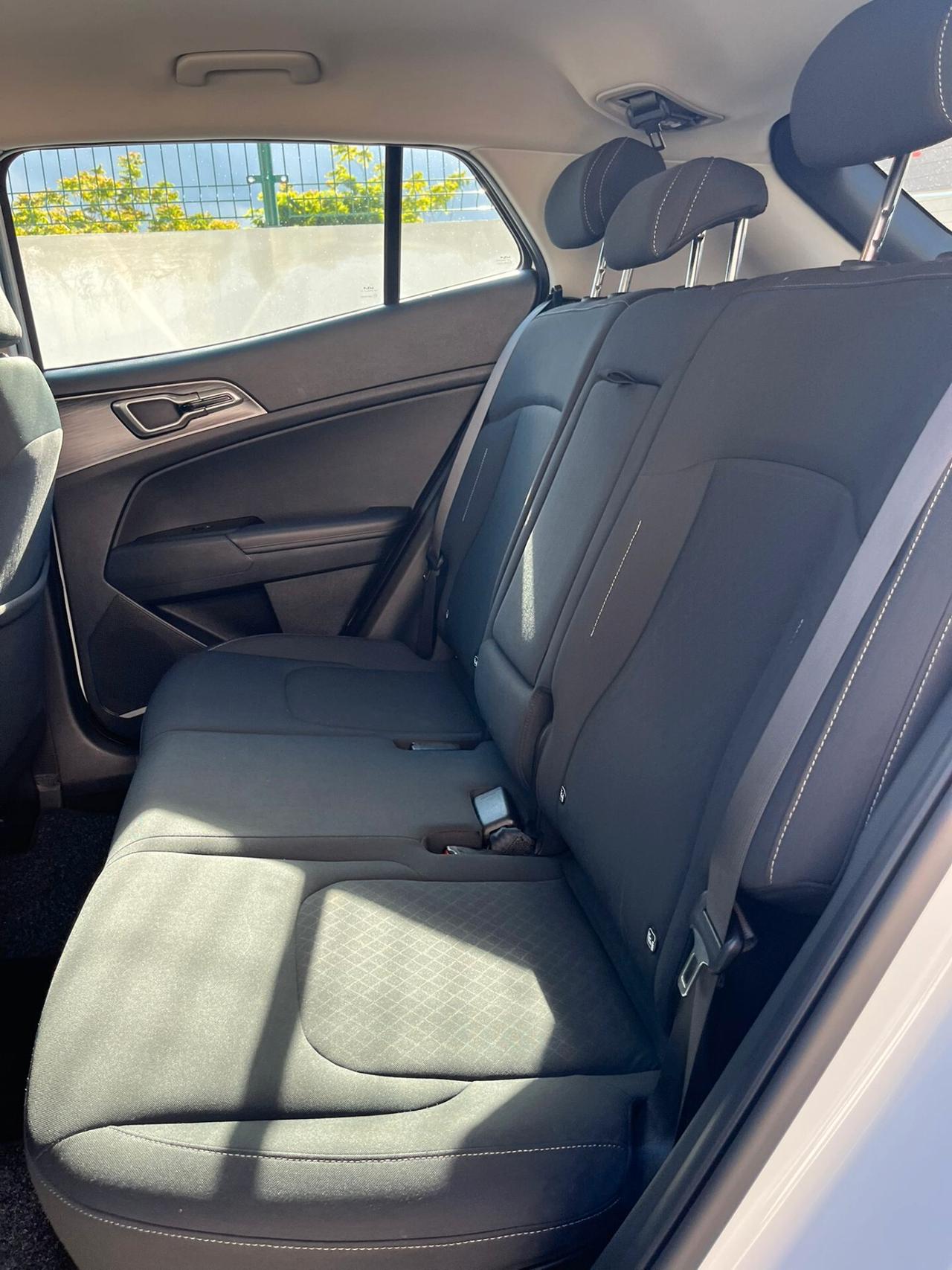 Kia Sportage 1.6 CRDi MHEV Business
