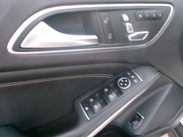 Mercedes-benz GLA 200 d Automatic Premium