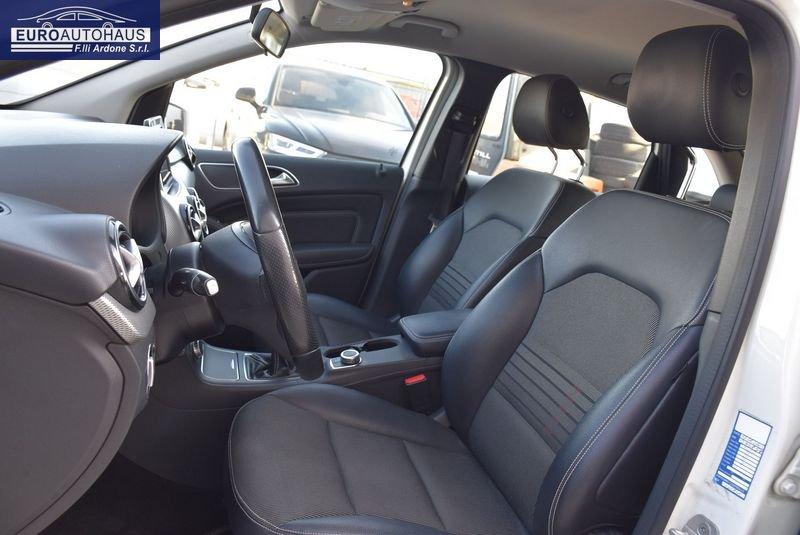 Mercedes-Benz Classe B B 180 d (cdi) Sport *NAVIGATORE, TELECAMERA*