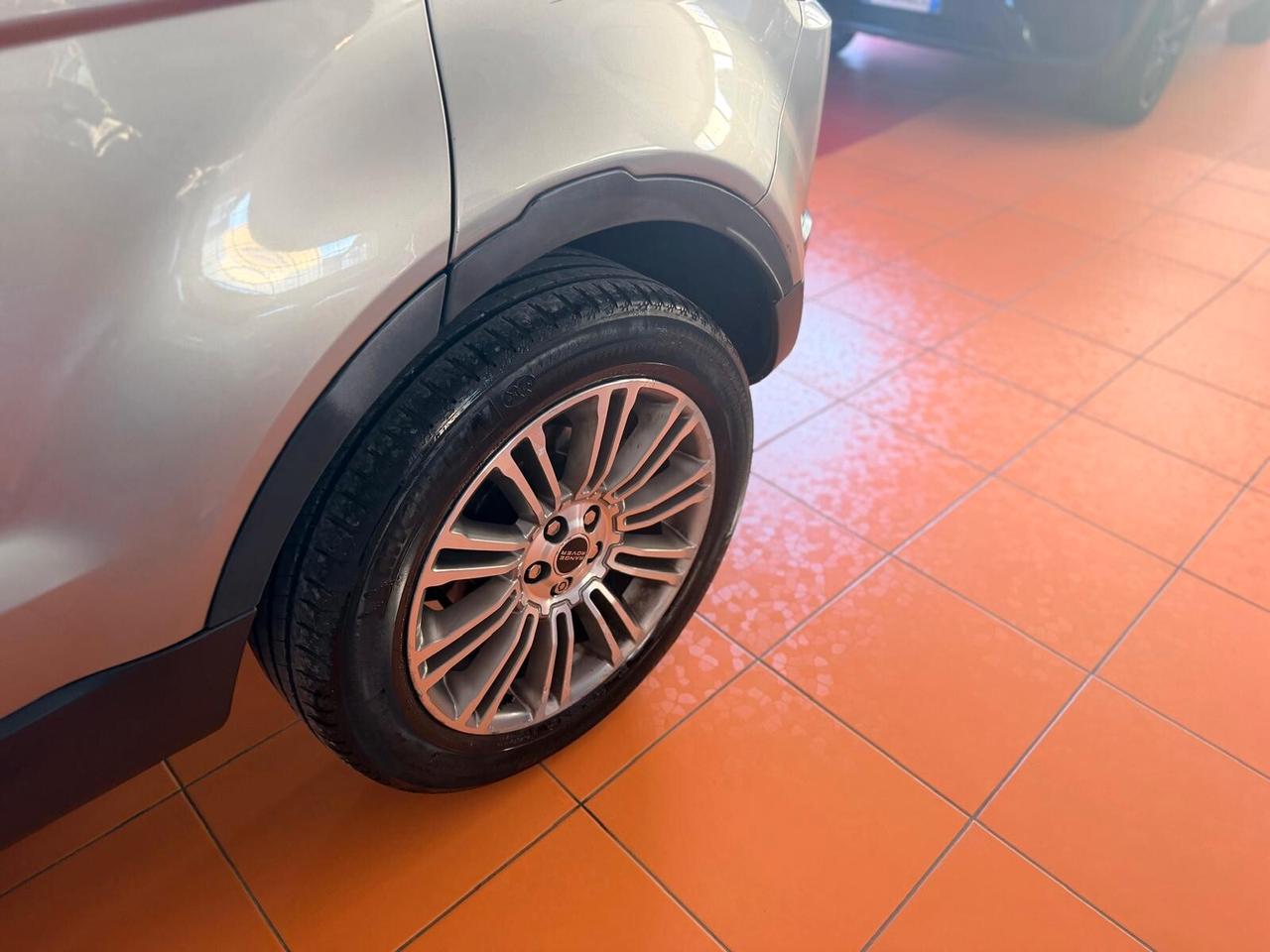 Land Rover Range Evoque 2.2 TD4 5p. Prestige full !!!!!