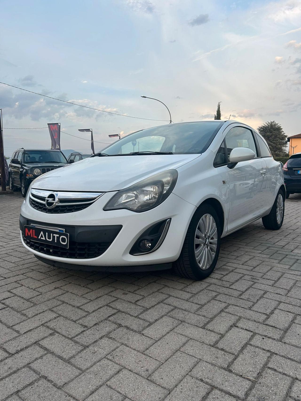 Opel Corsa 1.2 85CV 3 porte GPL-TECH Ecotec OK NEOPATENTATI