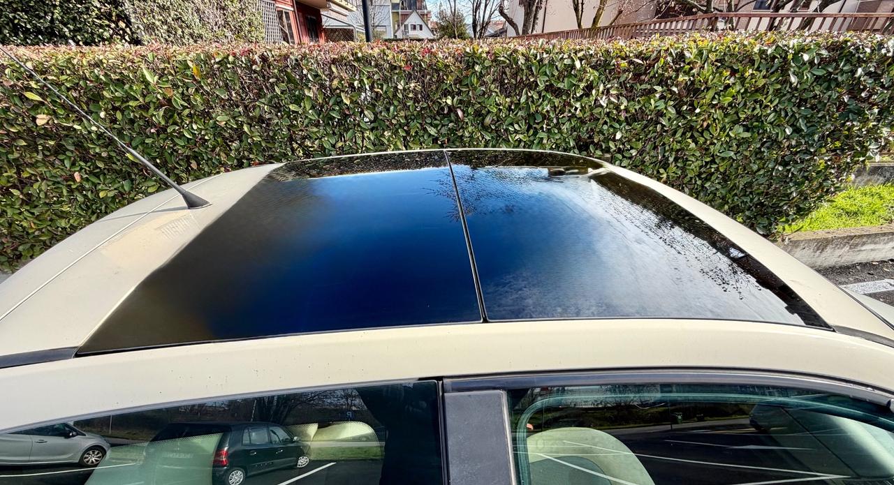 Lancia Ypsilon 1.2 16V