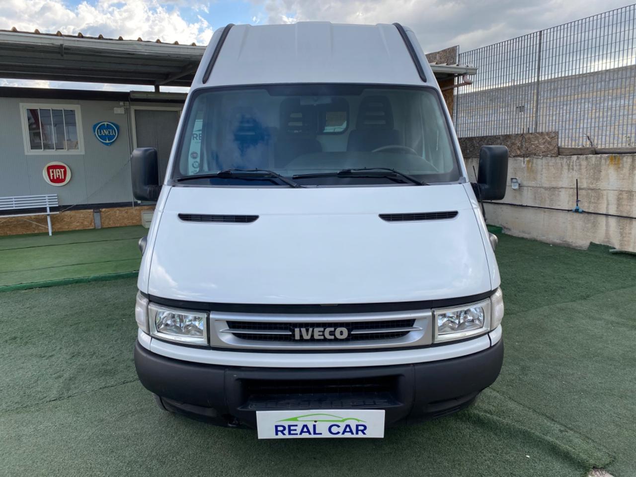 Iveco Daily 35S12 Furgone Clima