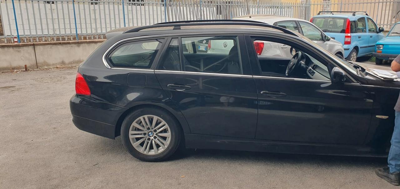 Bmw 320 320d cat Touring Attiva