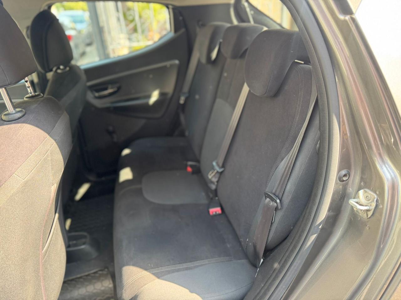 Lancia Ypsilon 1.3 MJT 16V 95 CV 5 porte S&S Platinum