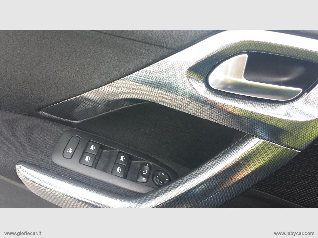PEUGEOT 2008 BlueHDi 100 S&S Allure NAVI SAT