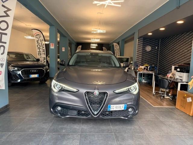 Alfa Romeo Stelvio 2.2 Turbodiesel 160 CV AT8 RWD Business