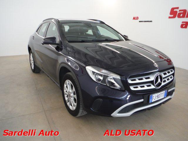 MERCEDES-BENZ GLA 180 d Automatic Business.